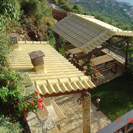 Verga First Floor Apartment Εξωτερικό φωτογραφία