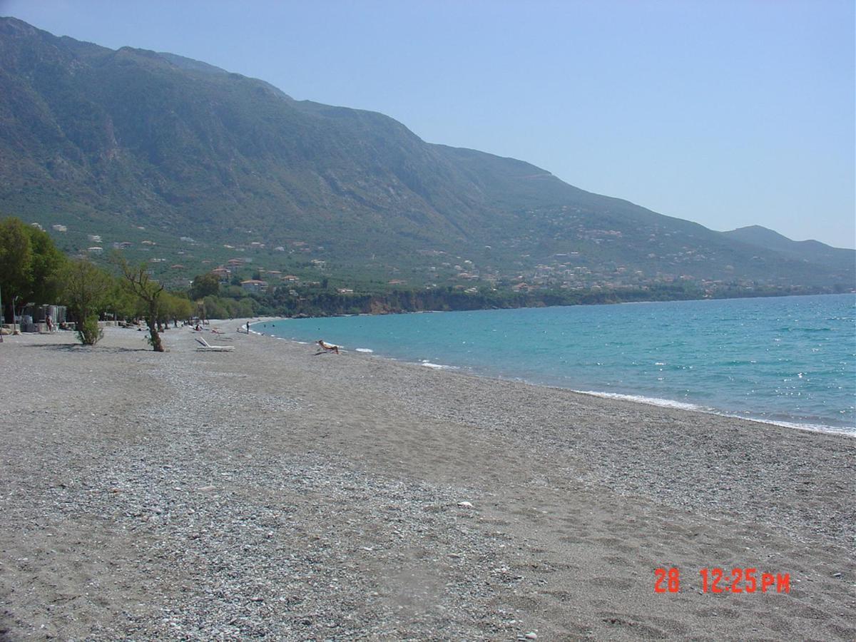 Verga First Floor Apartment Εξωτερικό φωτογραφία